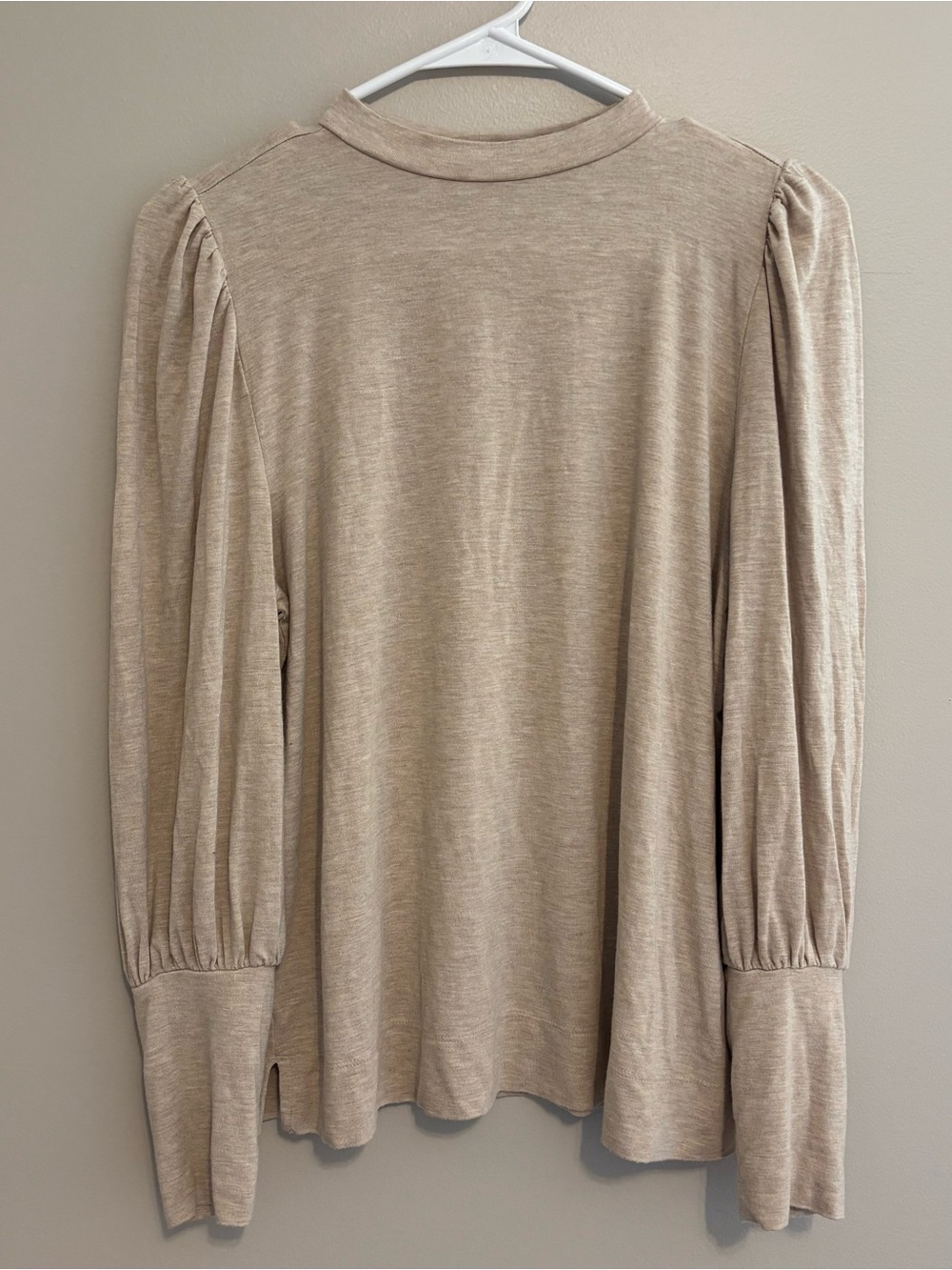 LOFT Women's Beige Puff-Sleeve Top - Petite Medium